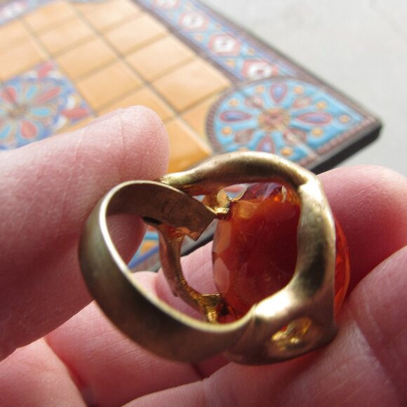 Gawdy Gold Metal and Glass Cocktail Ring - Picture 5 of 5